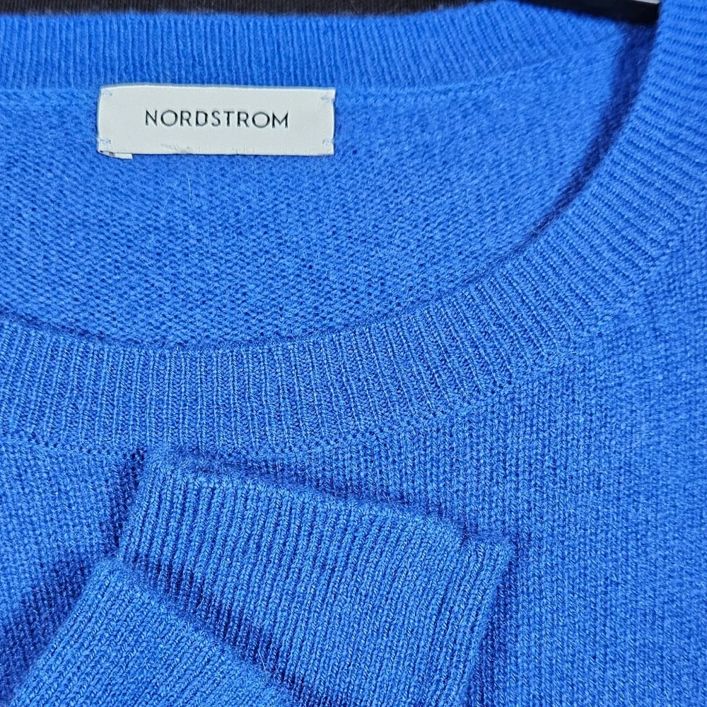 Nordstrom Cashmere Crew neck Sweater Cobalt Blue S/M Preppy Quiet Luxury - Picture 4 of 7
